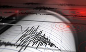 Reportan terremoto en el sur de Italia; causa derrumbe parcial de un muro en Pompeya