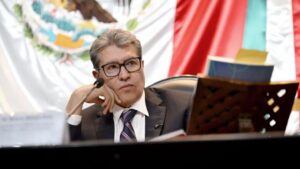 Ricardo Monreal rechaza propuesta de gravar herencias; diputados del PT, por impuestos a legados millonarios