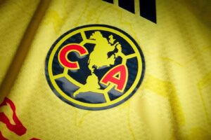América presenta la nueva playera de local para la temporada 2026-2027